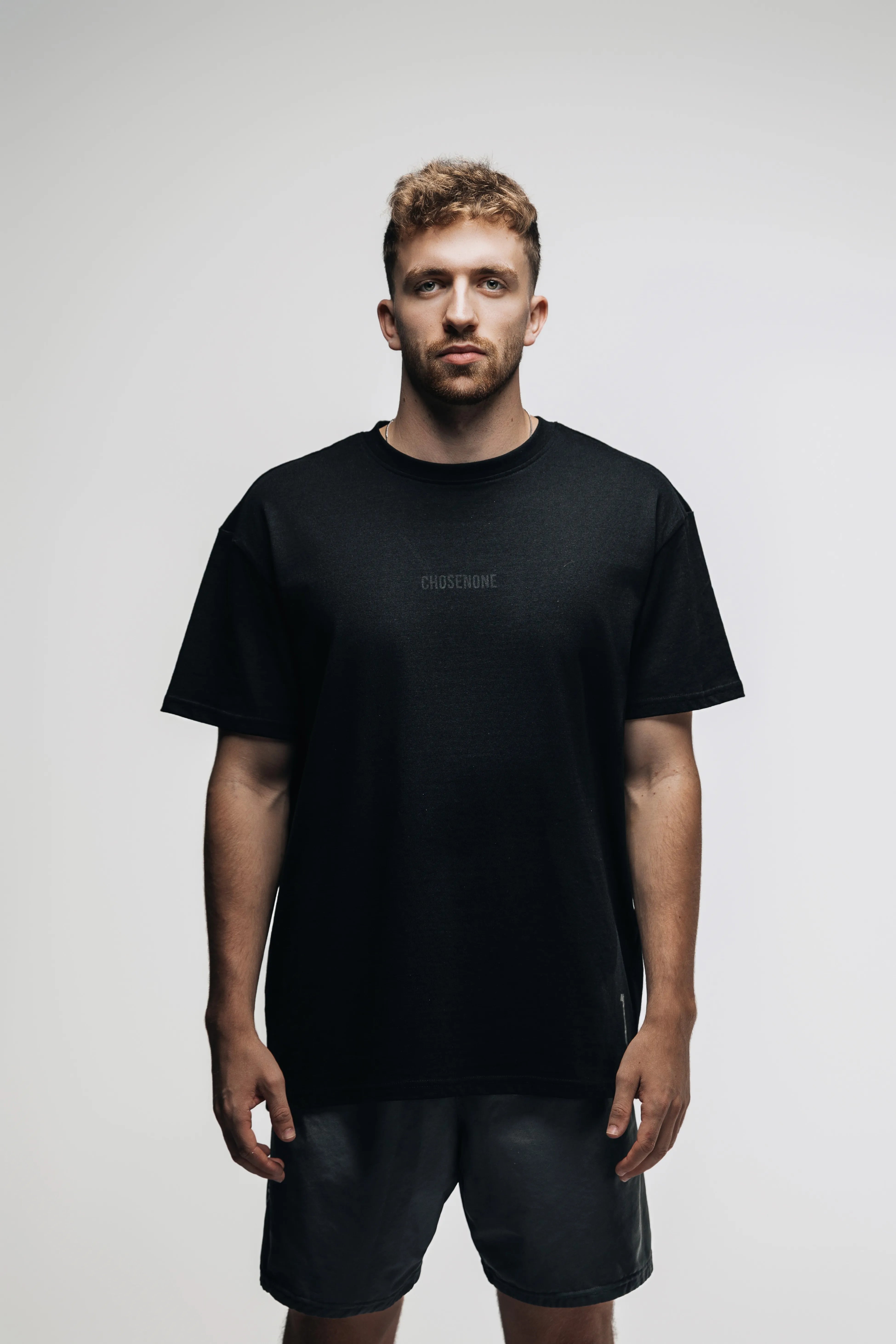ESSENTIALS Oversized T-shirt Black (M)