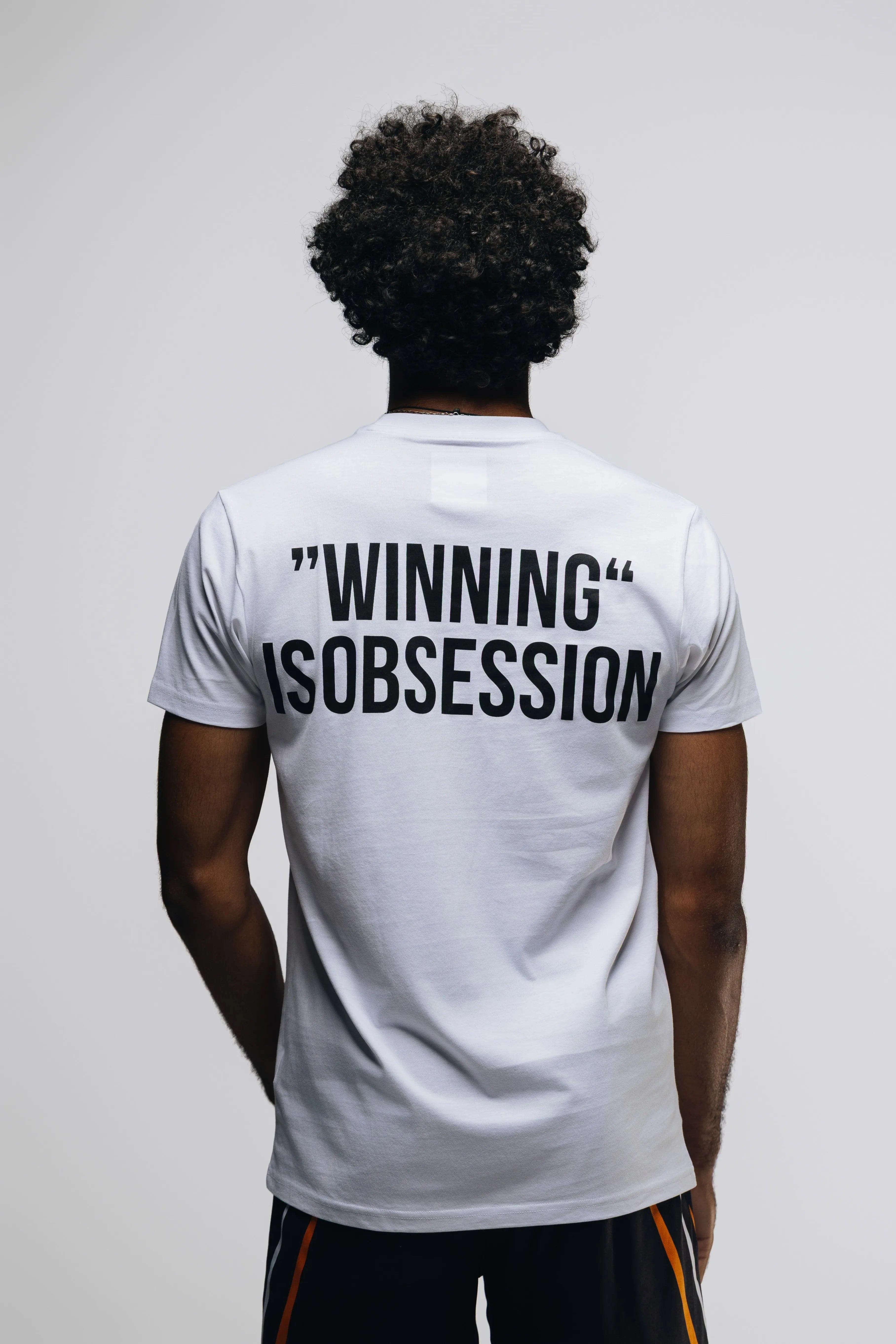 ESSENTIALS T-shirt White (M)