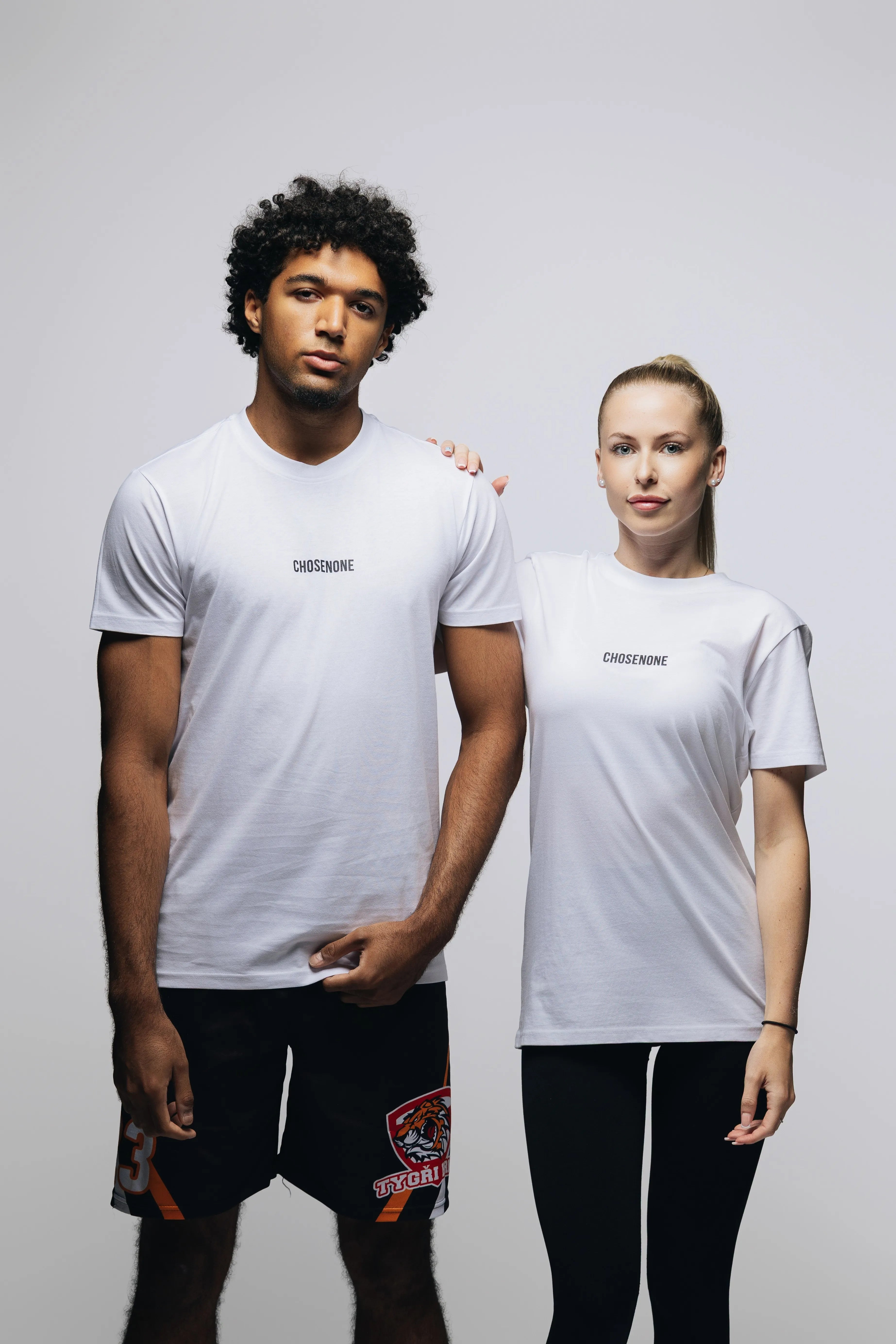 ESSENTIALS T-shirt White (M)