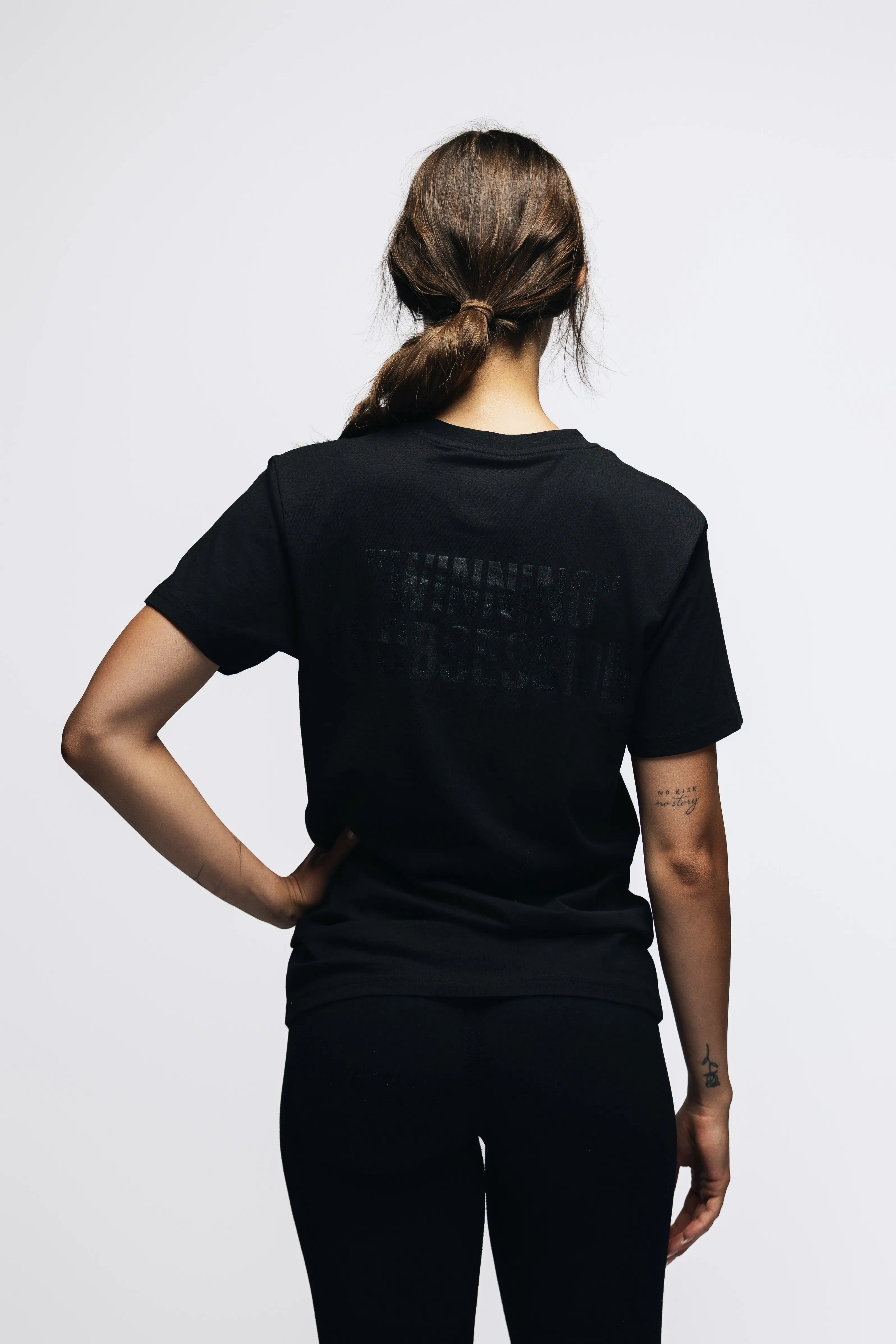 ESSENTIALS T-shirt Black (W)