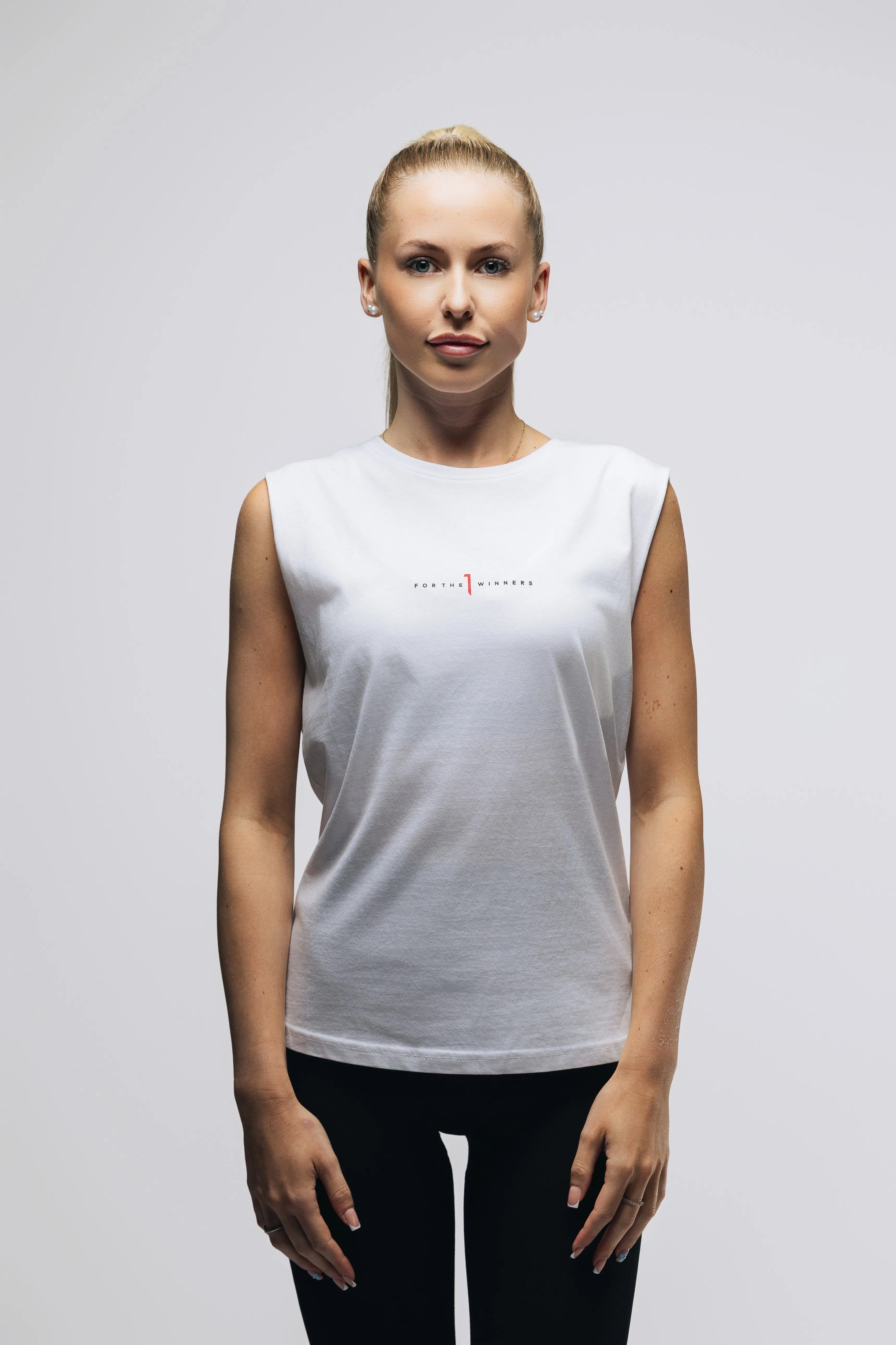 ESSENTIALS Tank Top White (W)