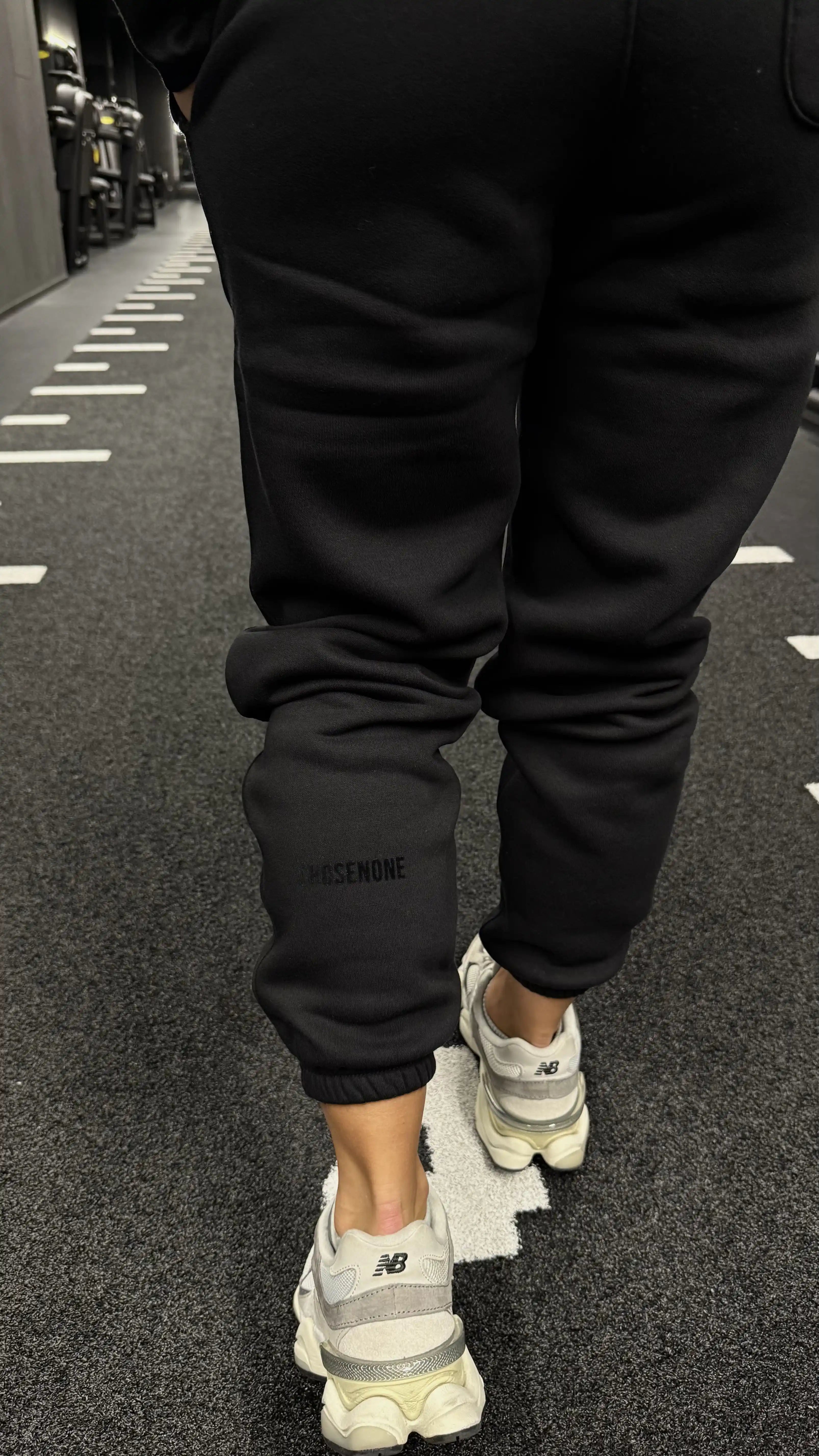 COZY Joggers Black/Black suede (W)