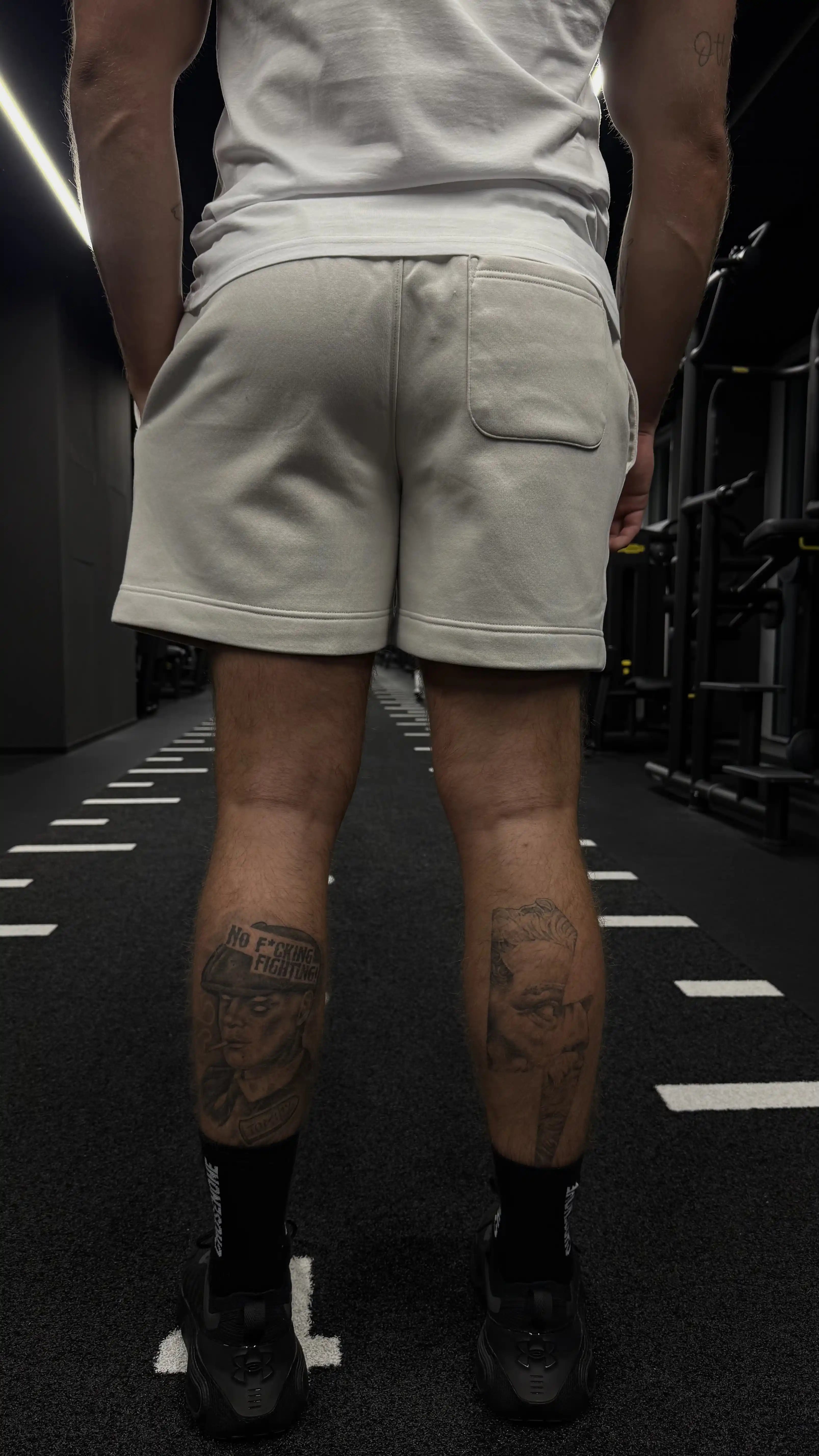 COZY Shorts Beige/Black suede