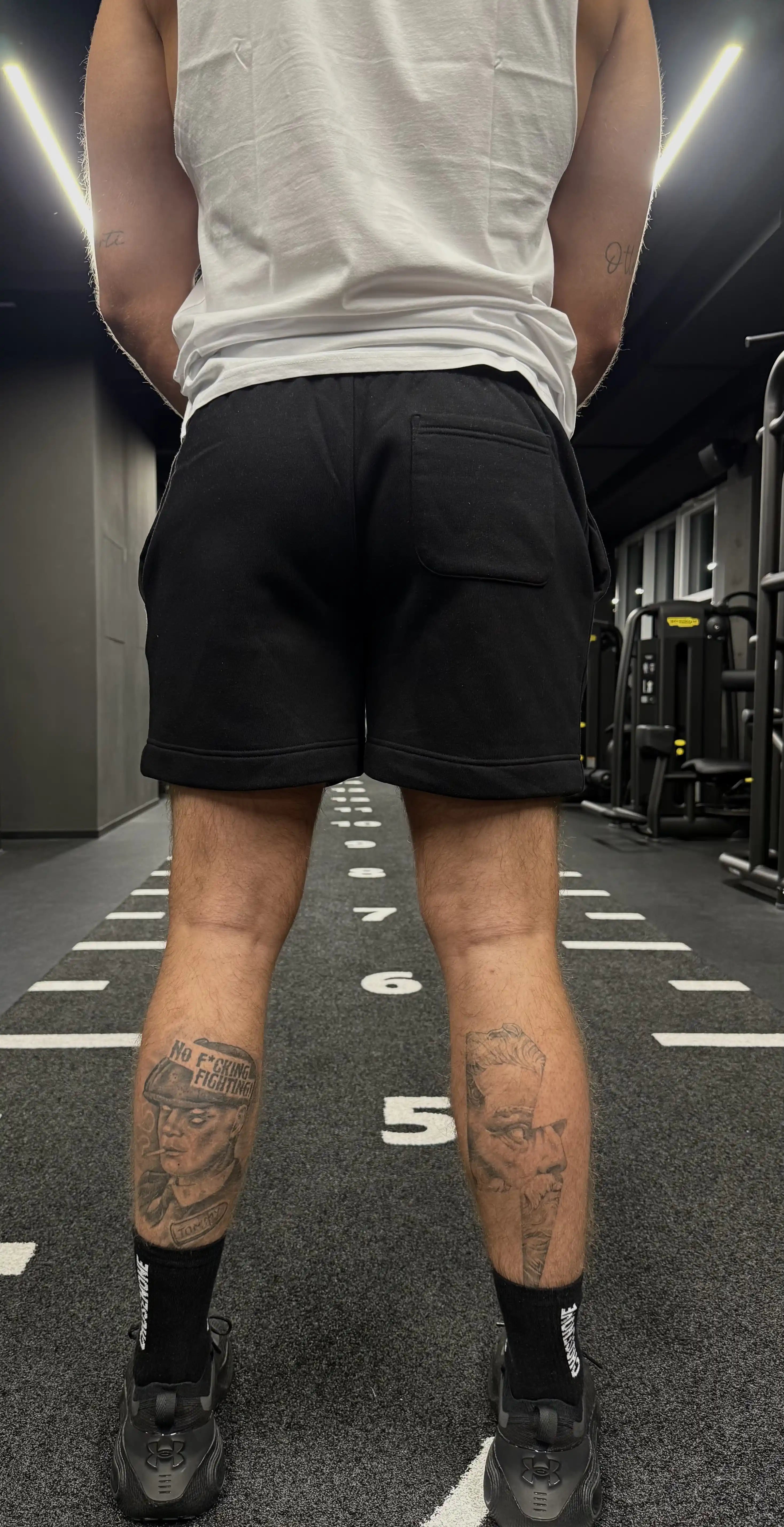 COZY Shorts Black/Black suede