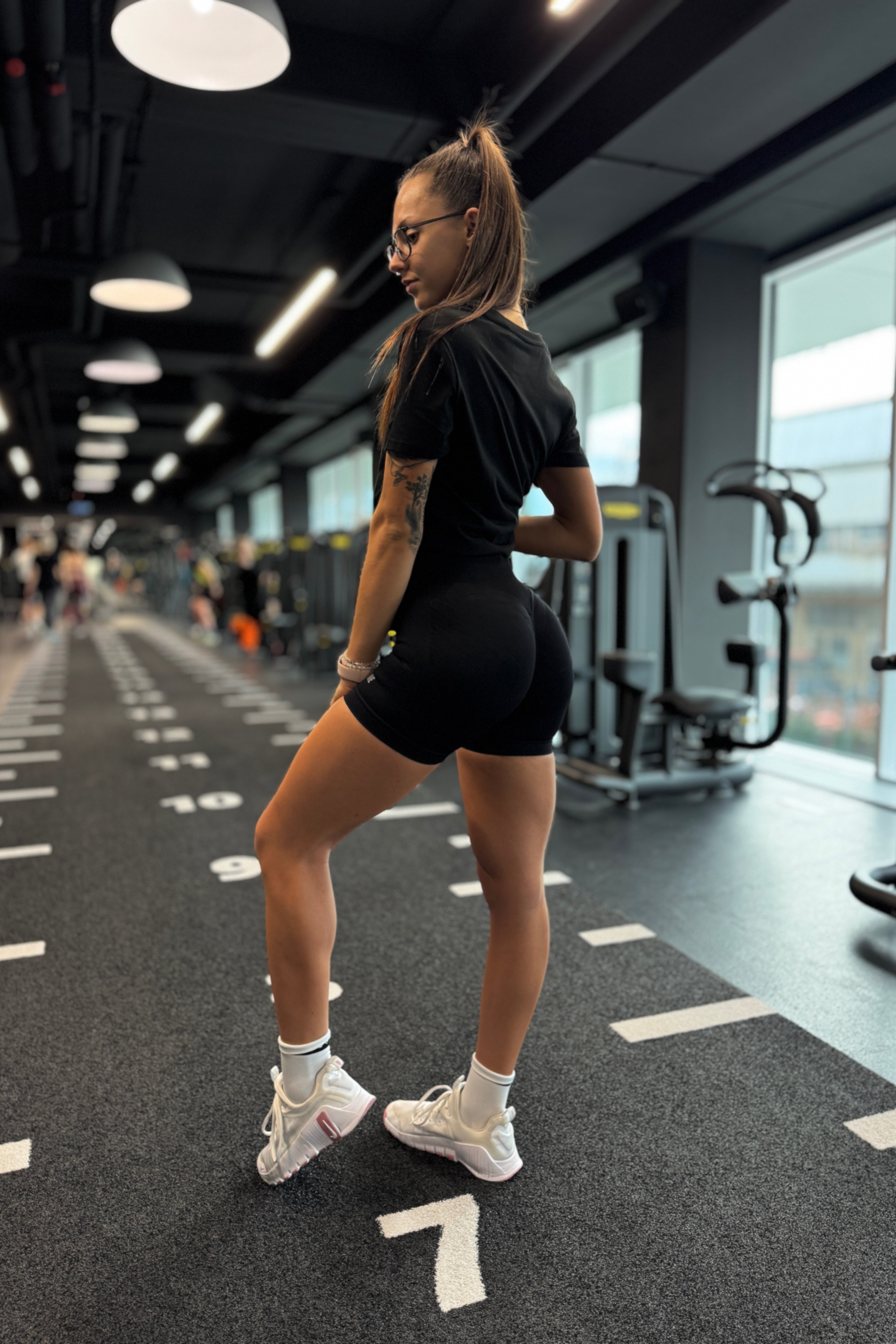 CHOSEN ACTIVE Shorts Black