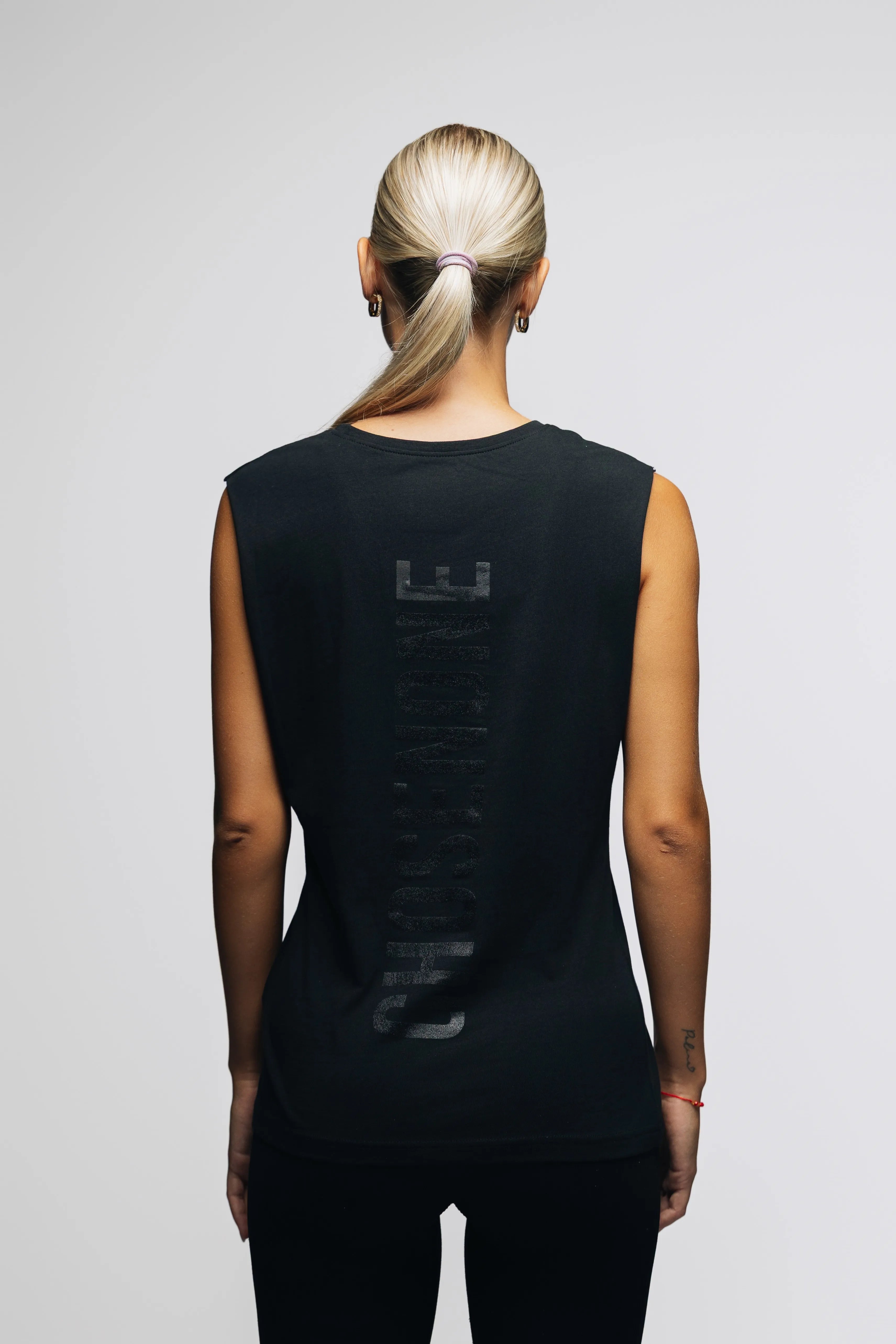 ESSENTIALS Tank Top Black (W)