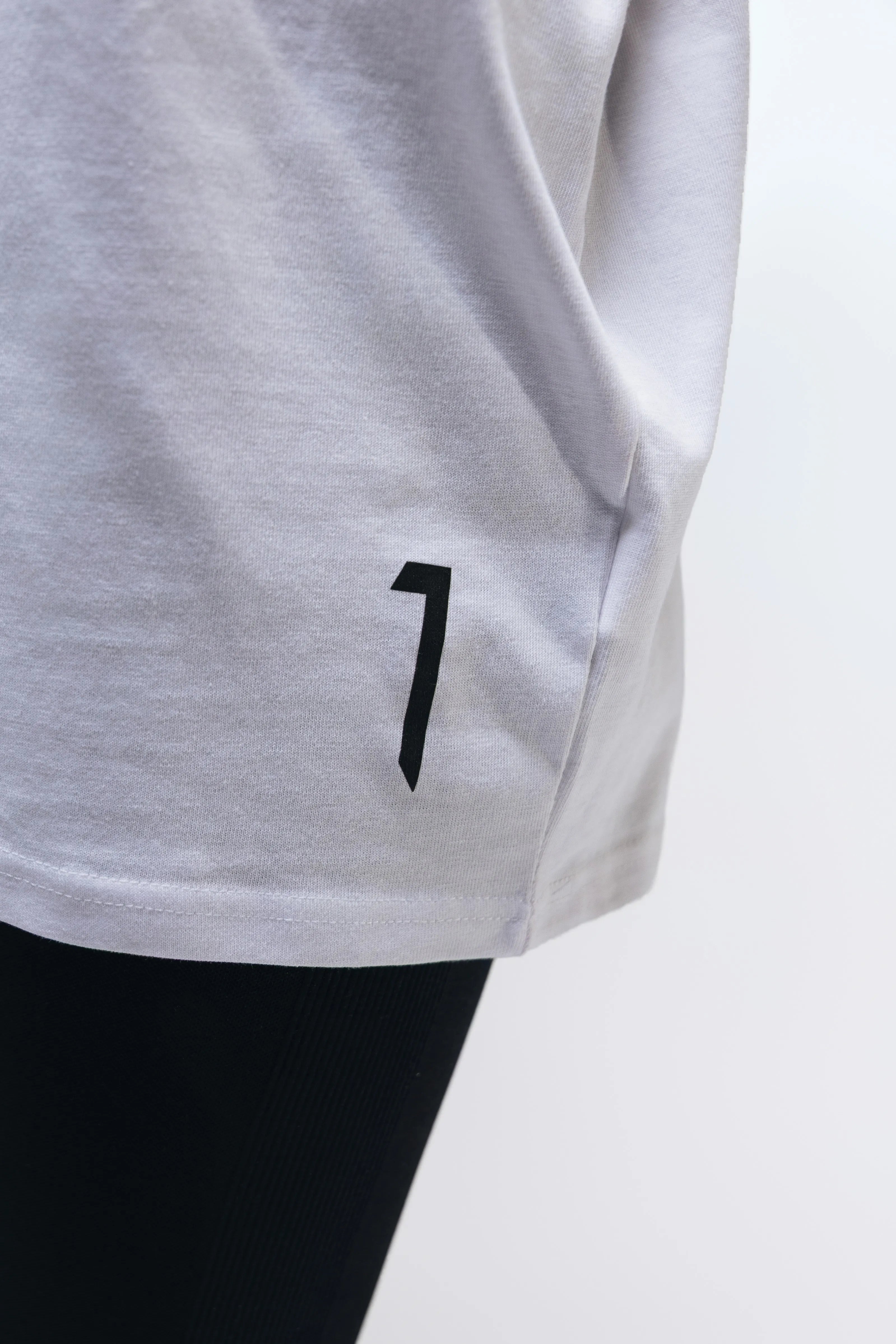 ESSENTIALS Oversized T-shirt White (W)