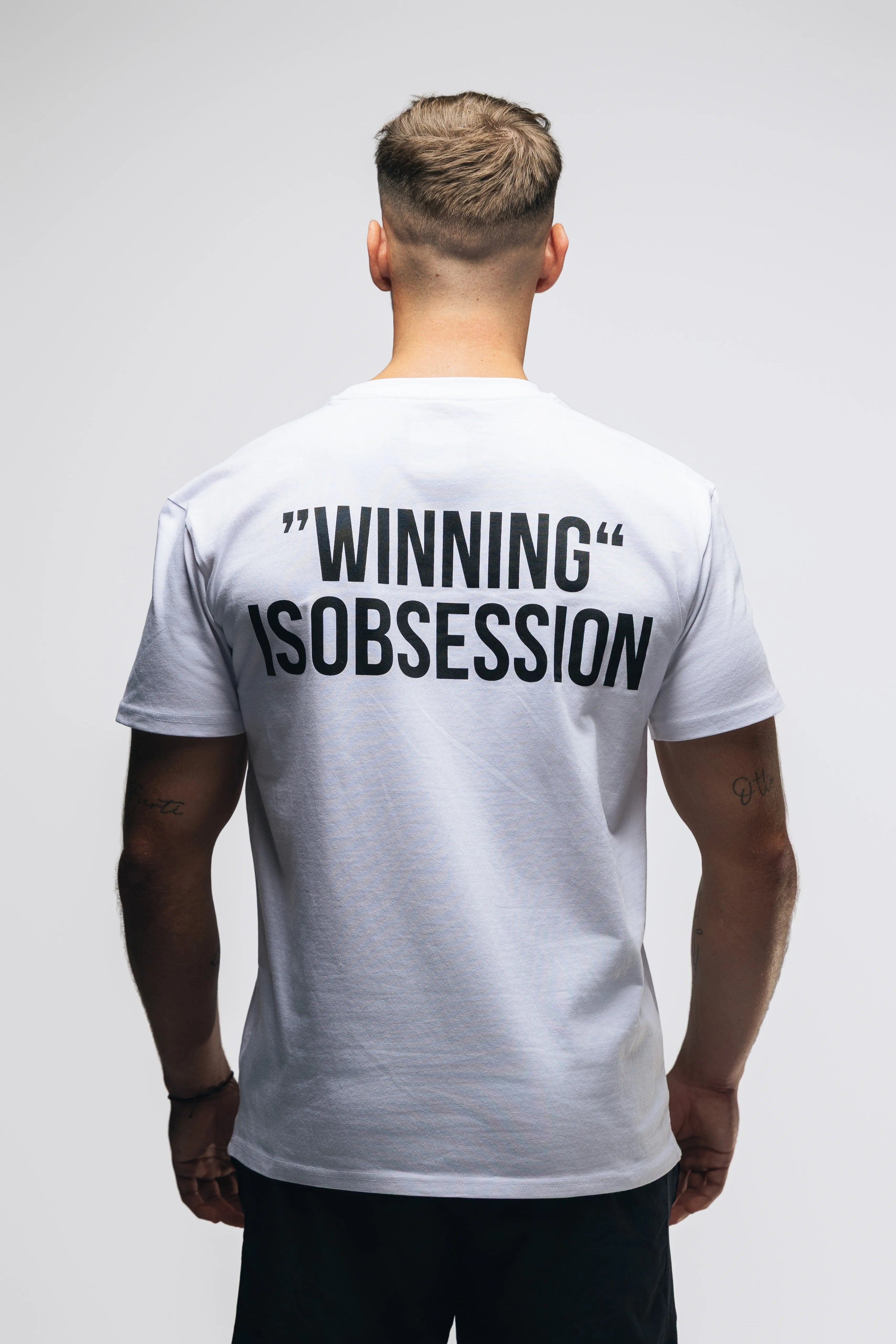 ESSENTIALS Oversized T-shirt White (M)